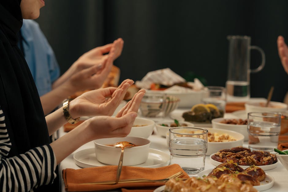 The Influence of Spanish Tapas Culture on Social Dining