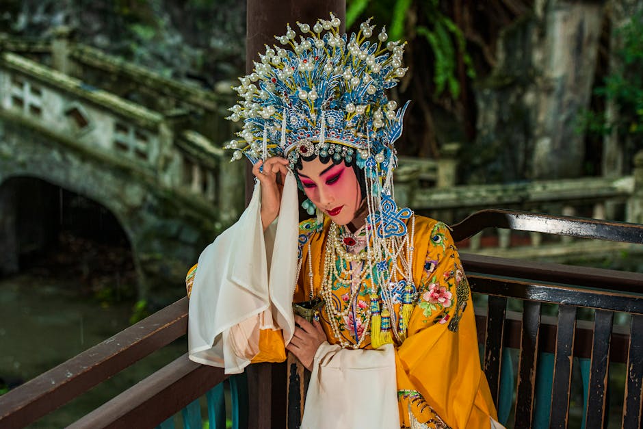 The Art of Chinese Peking Opera: Performance, Costumes, and Cultural Significance